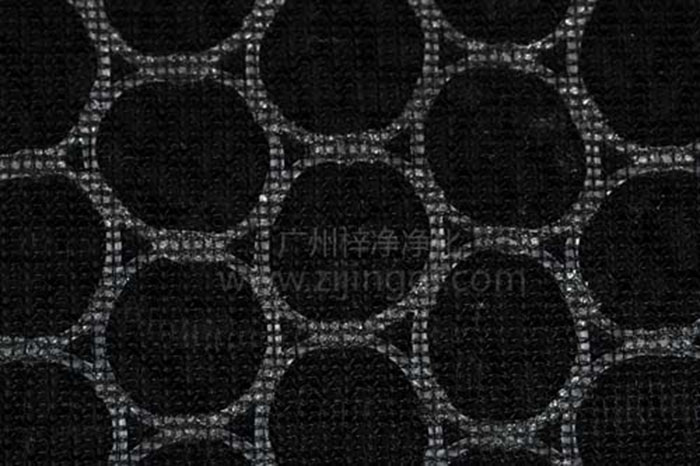 板式蜂窩活性炭過濾器具有比表面積大、吸附效率高、風阻小、壽命長等特點。